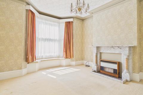 5 bedroom semi-detached house for sale, Driffield, East Riding of Yorkshire YO25