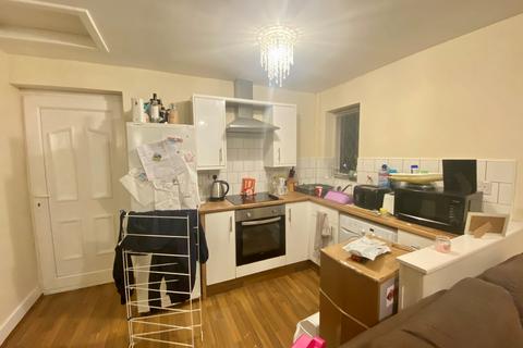 1 bedroom flat to rent, Stapleford Close, Manchester, M23
