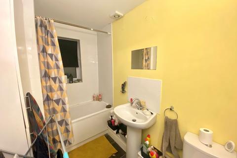 1 bedroom flat to rent, Stapleford Close, Manchester, M23
