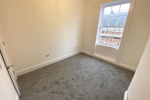 2 bedroom flat to rent, Queens Head Chambers, Newark, NG24