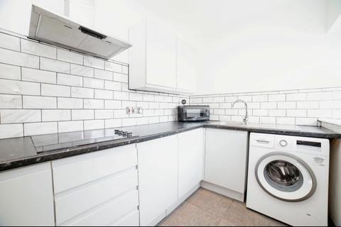 2 bedroom terraced house to rent, Alport Terrace, ALFRETON, DE55