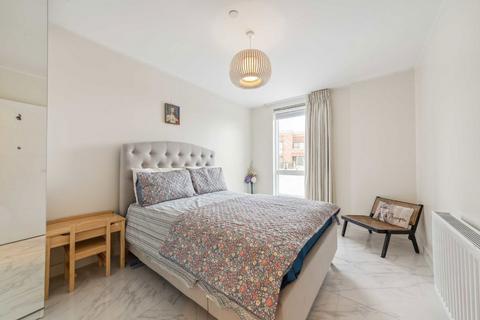 3 bedroom flat to rent, Gayton Road, Harrow HA1