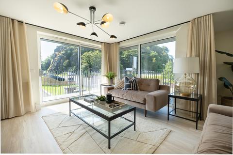 undefined, Castle Road, Glasgow G82
