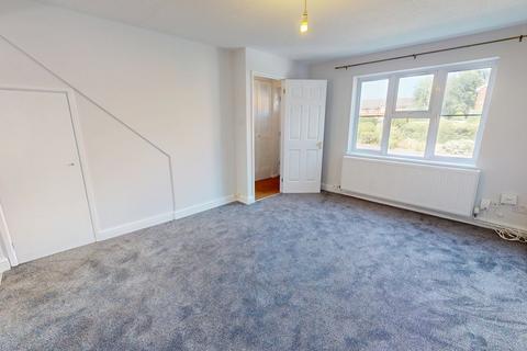 3 bedroom semi-detached house to rent, Up Hatherley, Cheltenham