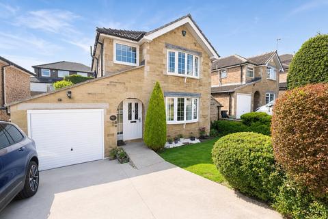 3 bedroom detached house for sale, Ollerdale Avenue, Sandy Lane, Bradford