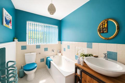 4 bedroom detached bungalow for sale, Fern Road, Hythe, Southampton