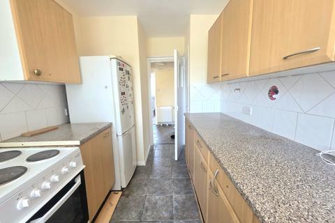 2 bedroom flat to rent, Atherton Place, Harrow
