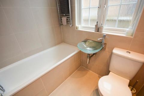 1 bedroom ground floor flat to rent, Nibthwaite Road, Harrow