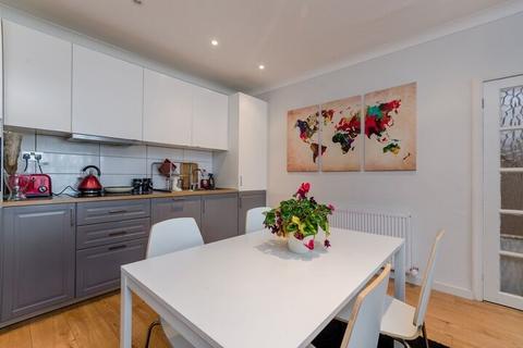 undefined, St Andrews Road, London, W3