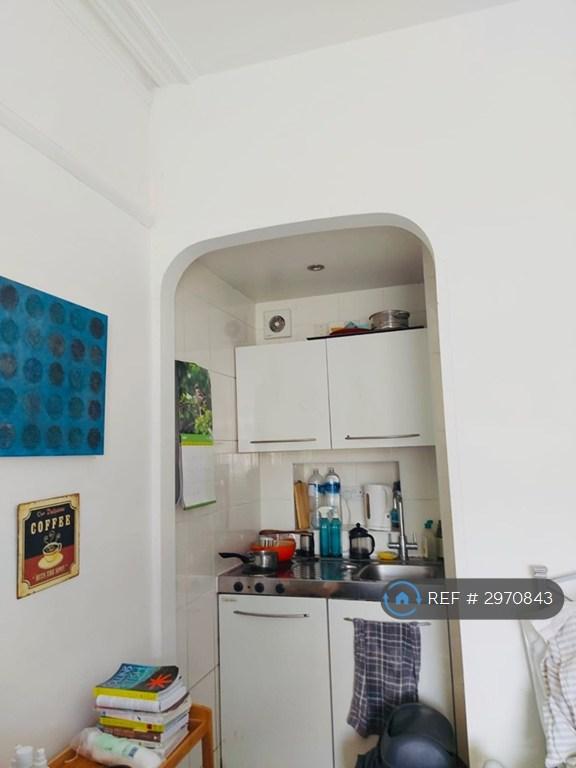 Westbourne Park Road, Bournemouth, BH4 - More