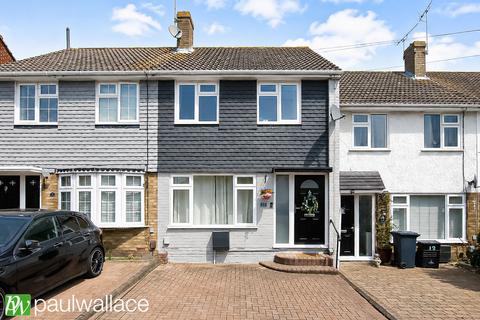 Macers Lane, Broxbourne|Beautifully Presented Family Home|Stunning Open-Plan Living & Driveway