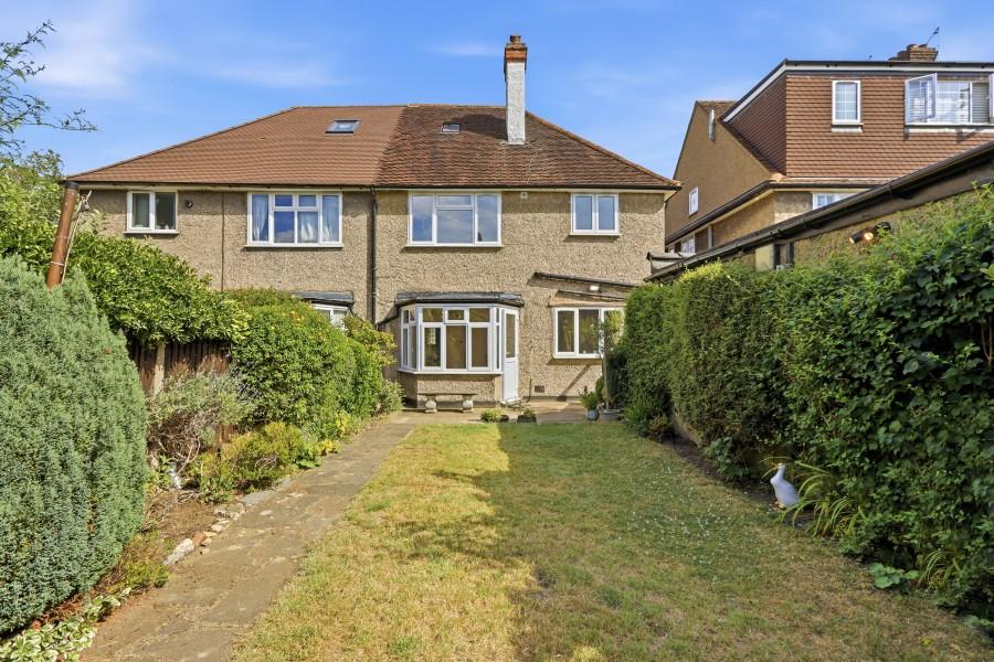 Detached house exterior, garden