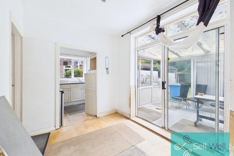3 bedroom semi-detached house for sale, Oakwood Drive, Manchester M28