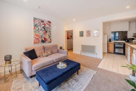 1 bedroom apartment to rent, Alma Road, Clifton