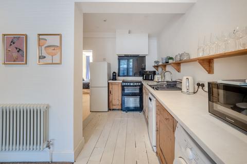 1 bedroom apartment to rent, Alma Road, Clifton