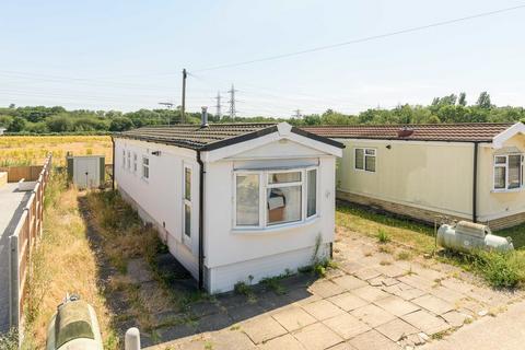 2 bedroom park home for sale, Weybridge Park Estate, Addlestone KT15