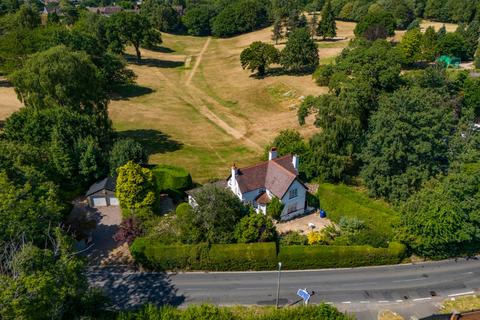 4 bedroom cottage for sale, Racecourse Lane, Stourbridge DY8