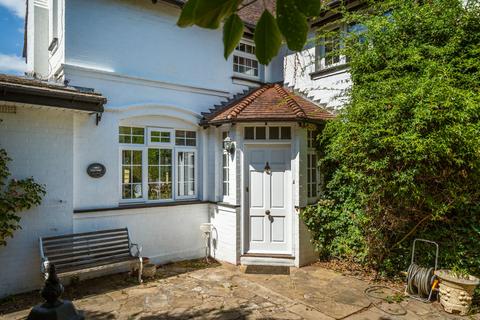 4 bedroom cottage for sale, Racecourse Lane, Stourbridge DY8