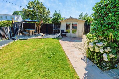 2 bedroom semi-detached bungalow for sale, Roselands Close, Fair Oak, Eastleigh