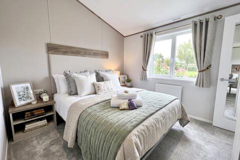 2 bedroom lodge for sale, York YO42