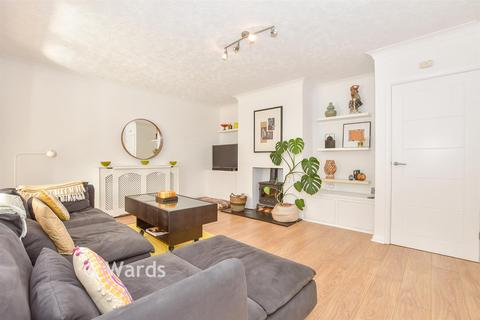 3 bedroom semi-detached house for sale, Larch Crescent, Tonbridge TN10