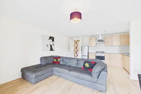 2 bedroom flat to rent, Colonsay View, Granton, Edinburgh, EH5