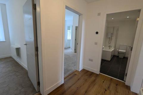 2 bedroom flat to rent, 4 Trust House, 8 Middle Road, Liff