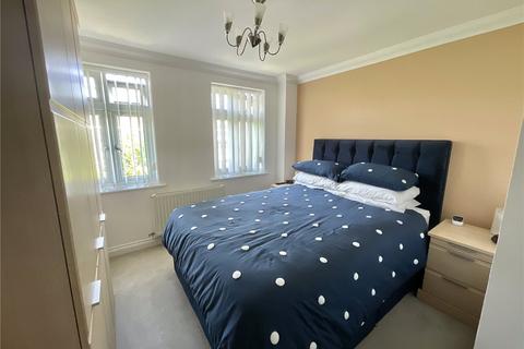 2 bedroom apartment for sale, Stuart Road, Highcliffe, Christchurch, Dorset, BH23