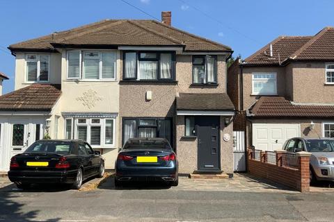 Elm Park RM12
