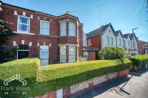 1 bedroom flat for sale, Flat 11, Jubilee Cottages, 145 St Andrews Road South, Lytham St Annes