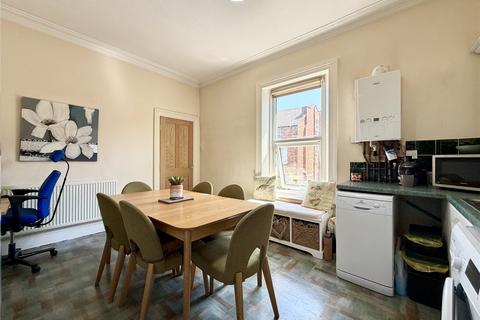 2 bedroom apartment for sale, Courtenay Road, Waterloo L22