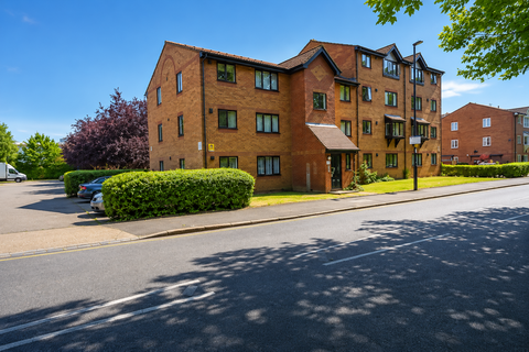 1 bedroom flat to rent, Grinstead Road, London SE8