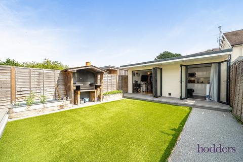 3 bedroom detached house for sale, Bourneside Road, Addlestone, Surrey, KT15