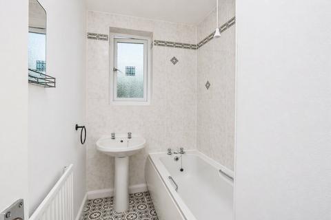 2 bedroom flat for sale, Mill Meadow Close, Sothall, Sheffield, S20