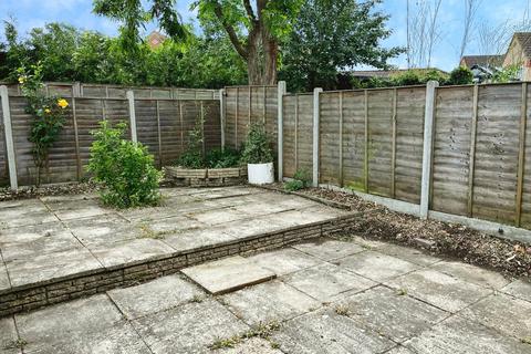 3 bedroom end of terrace house for sale, Gentian Way, Attleborough, Norfolk, NR17