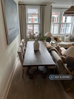 2 bedroom maisonette to rent, Killyon Road, London, SW8