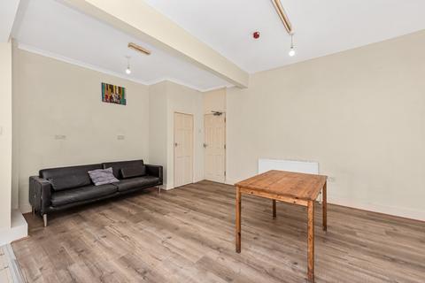 undefined, Southend Road, East Ham, E6