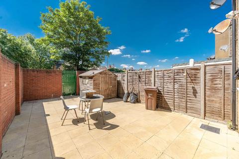 1 bedroom flat to rent, Stanley Road, South Harrow, Harrow, HA2