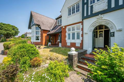 7 bedroom cottage for sale, Penrhiw Terrace, Blackwood NP12