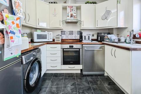 3 bedroom mews for sale, Brimstone Close, Worcester, Worcestershire, WR5