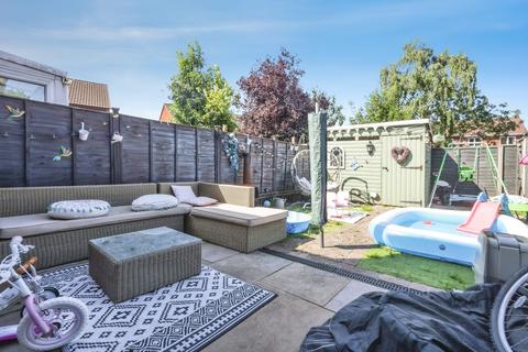 3 bedroom mews for sale, Brimstone Close, Worcester, Worcestershire, WR5