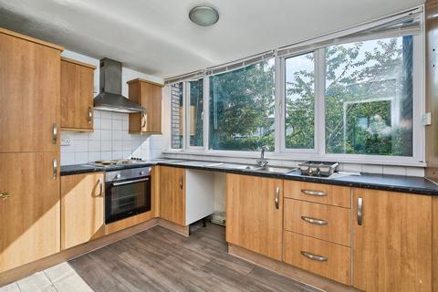 2 bedroom flat for sale, Parklands Gardens, Walsall, West Midlands, WS1