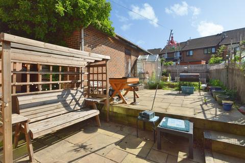3 bedroom end of terrace house for sale, Lothersdale, Heelands, Milton Keynes, Buckinghamshire, MK13