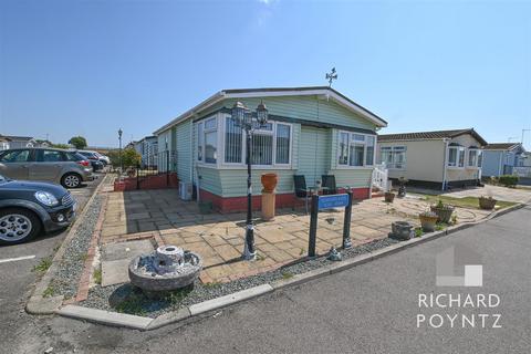 2 bedroom park home for sale, Creek Road, Canvey Island SS8