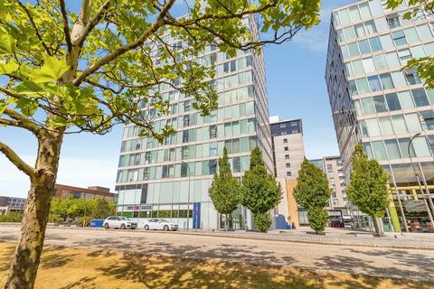 2 bedroom flat for sale, Witan Gate, Milton Keynes, Buckinghamshire, MK9
