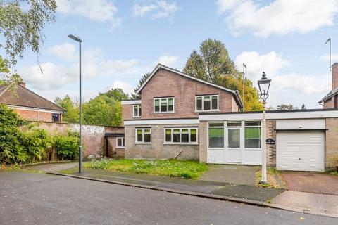 Willow Dene, Pinner