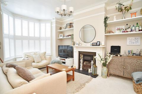 4 bedroom terraced house for sale, Glebe Avenue, Harrogate, HG2