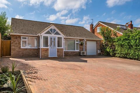 3 bedroom detached bungalow for sale, Barrow Close, Marlborough, SN8