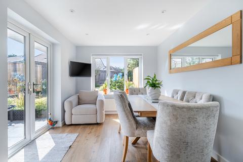 3 bedroom detached bungalow for sale, Barrow Close, Marlborough, SN8