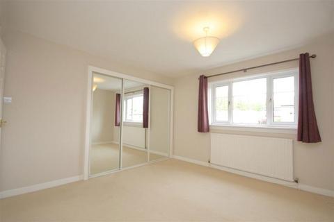 3 bedroom terraced house to rent, Braehead Drive, Barnton, Edinburgh